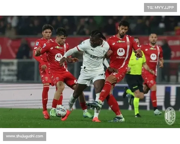 莱奥:米兰这赛季更具竞争力相比过去变化巨大 莱奥:米兰这赛季更具竞争力相比过去变化巨大